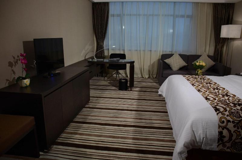 Junyue Internation Hotel image