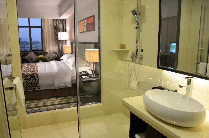 Junyue Internation Hotel image