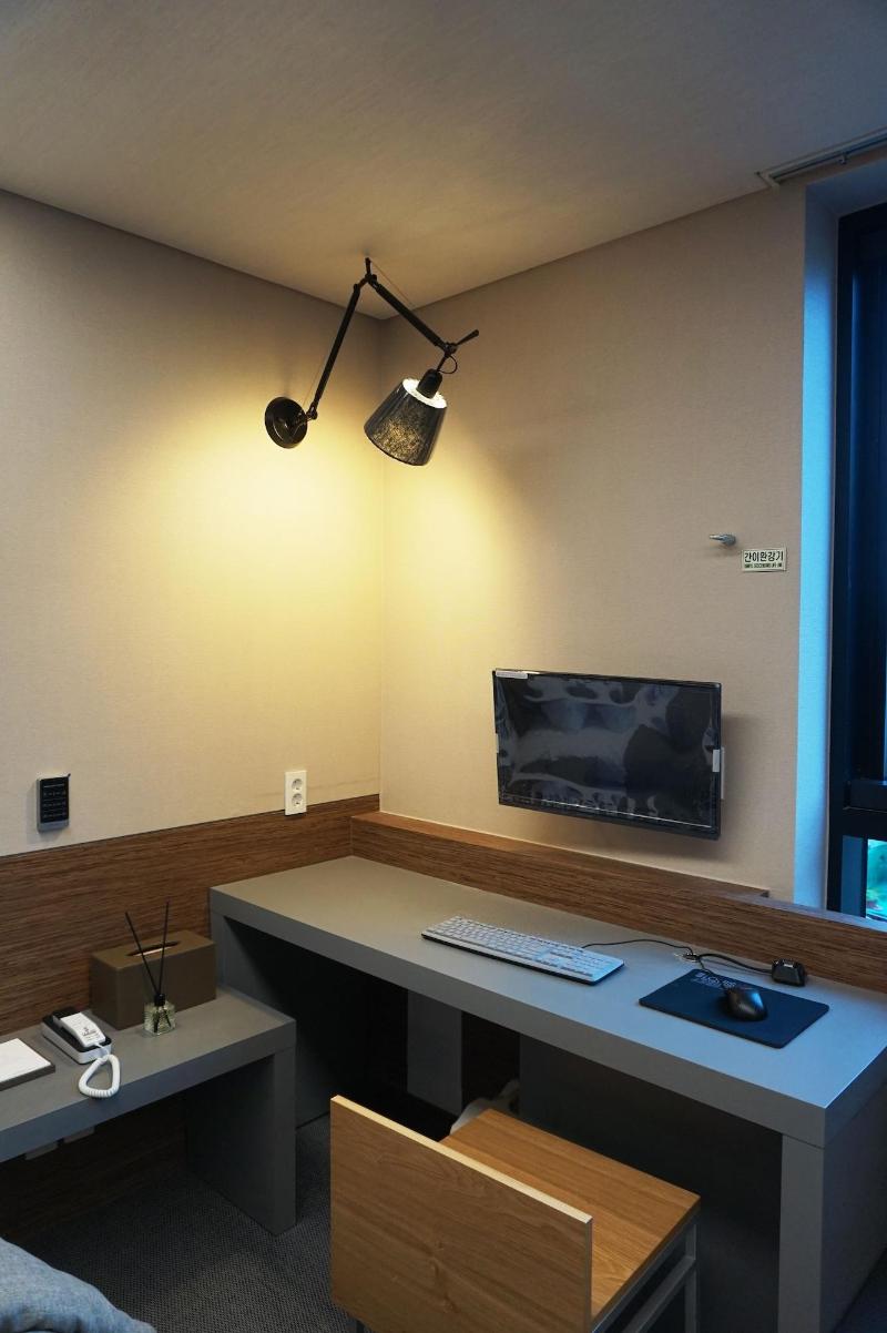 Louis Boutique Hotel image