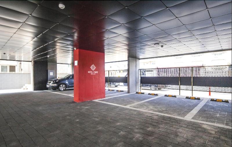 Hotel Crape image
