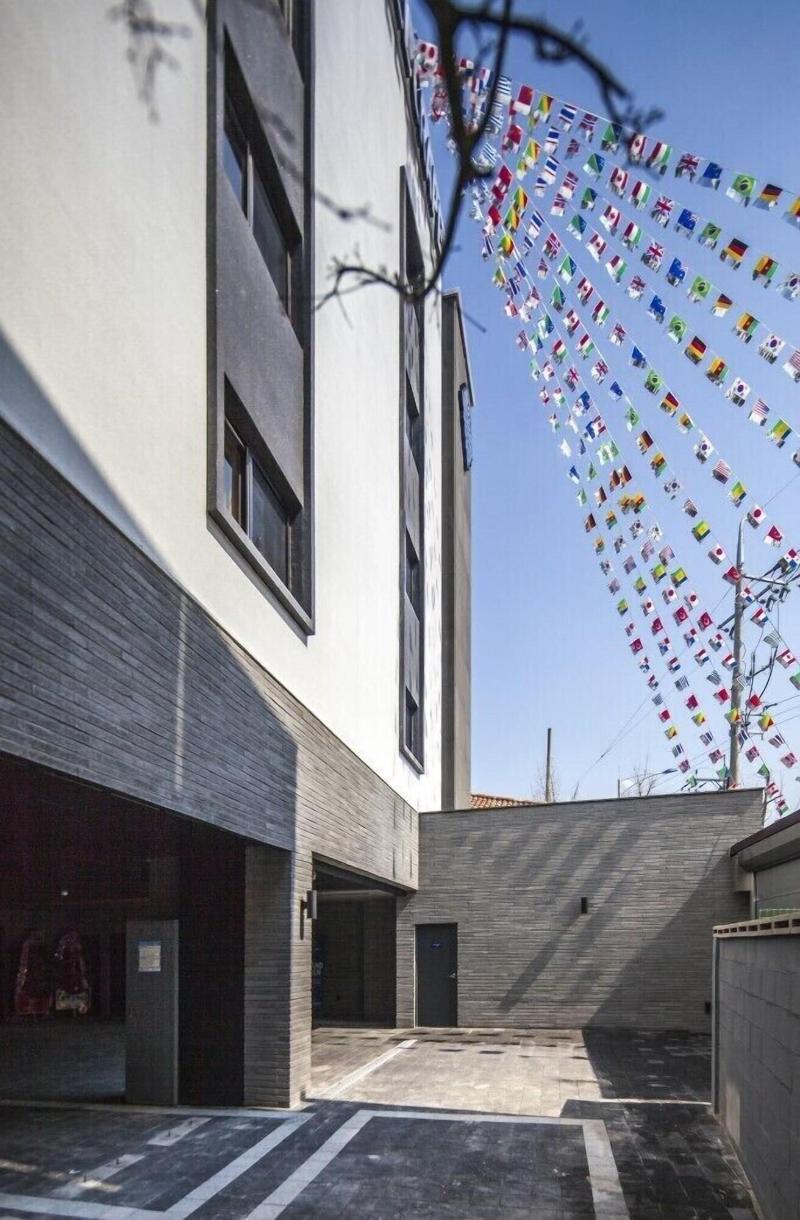 Hotel Crape image