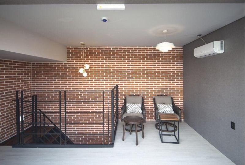Hotel Crape image
