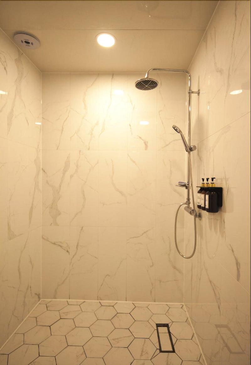 Hotel Crape image
