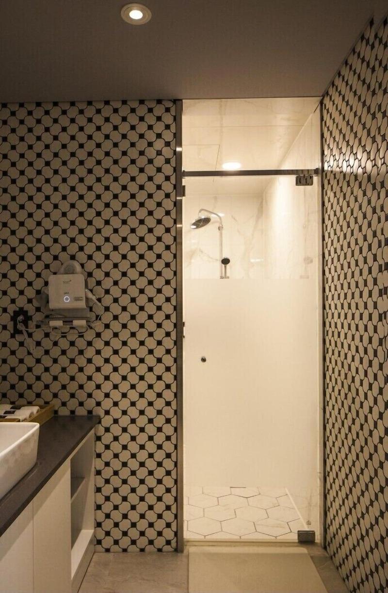 Hotel Crape image
