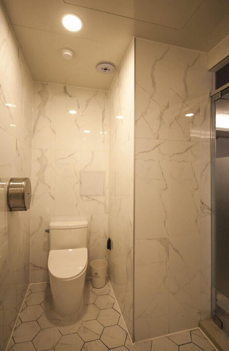 Hotel Crape image