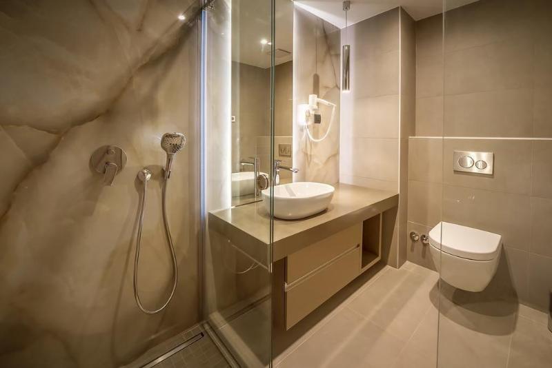 Hotel Maritim image