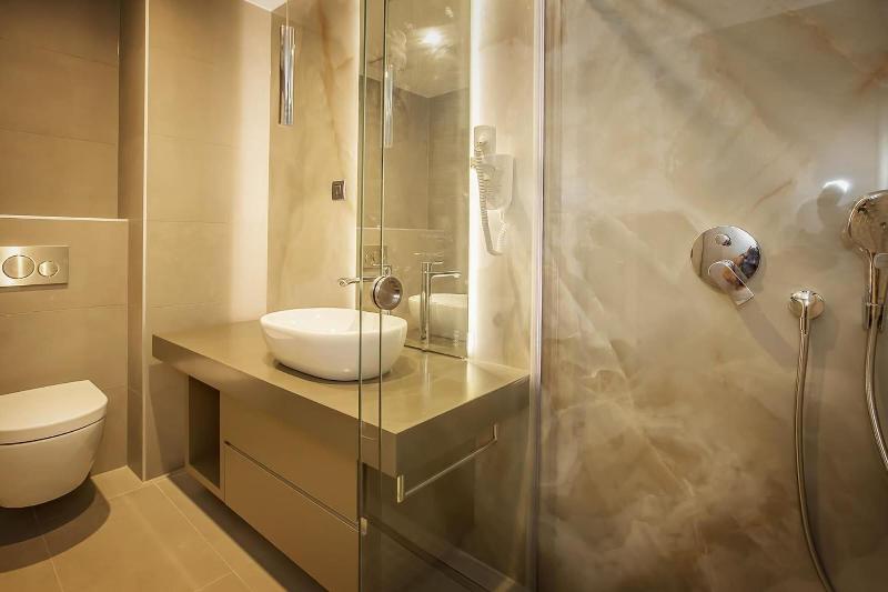 Hotel Maritim image