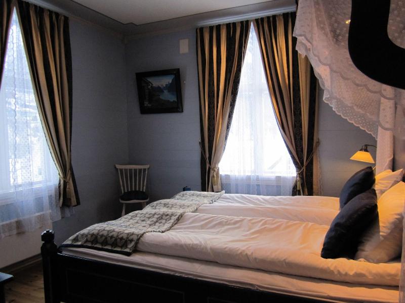 Hjelle Hotel image