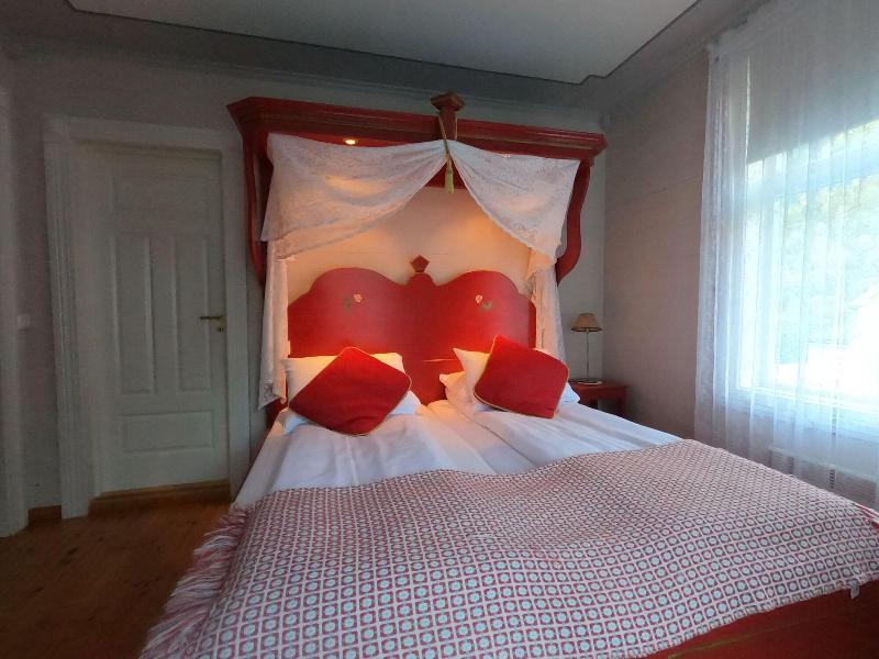 Hjelle Hotel image