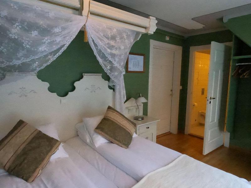 Hjelle Hotel image