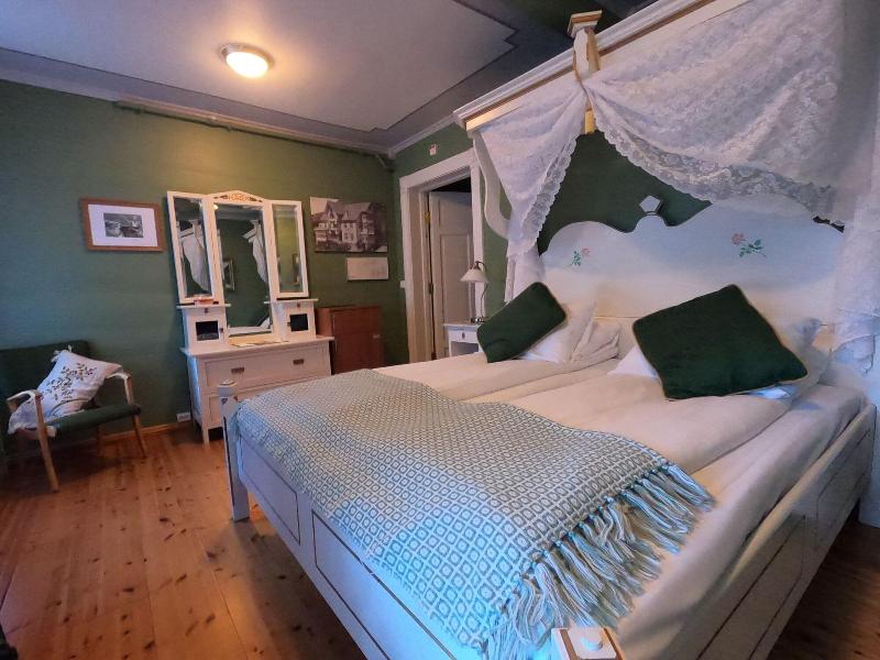 Hjelle Hotel image