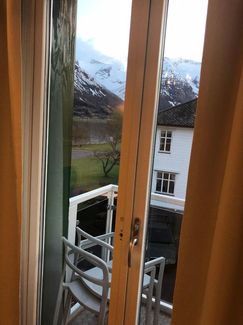 Hjelle Hotel image