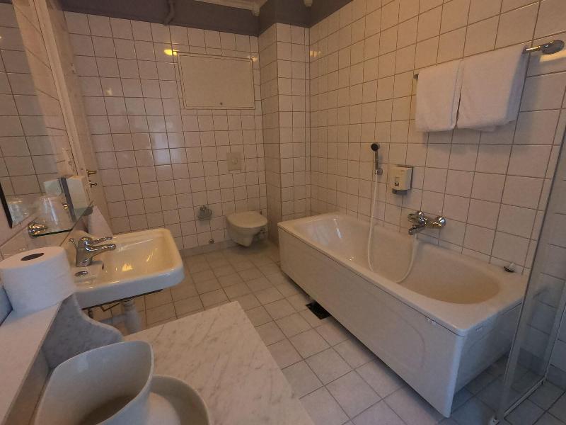 Hjelle Hotel image