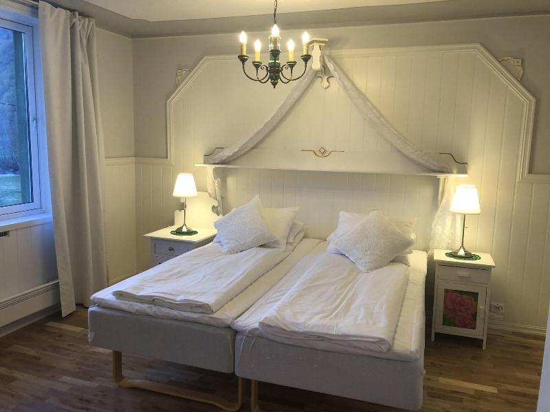 Hjelle Hotel image