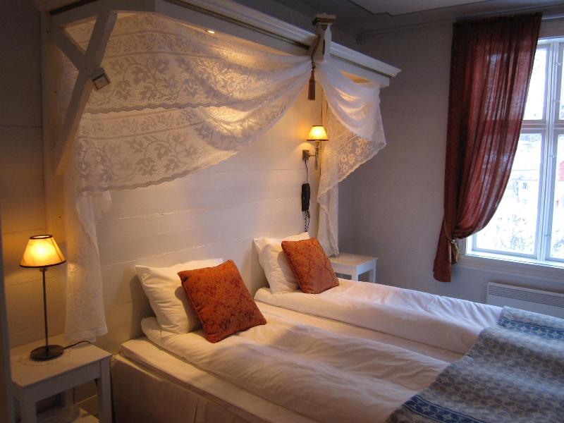 Hjelle Hotel image