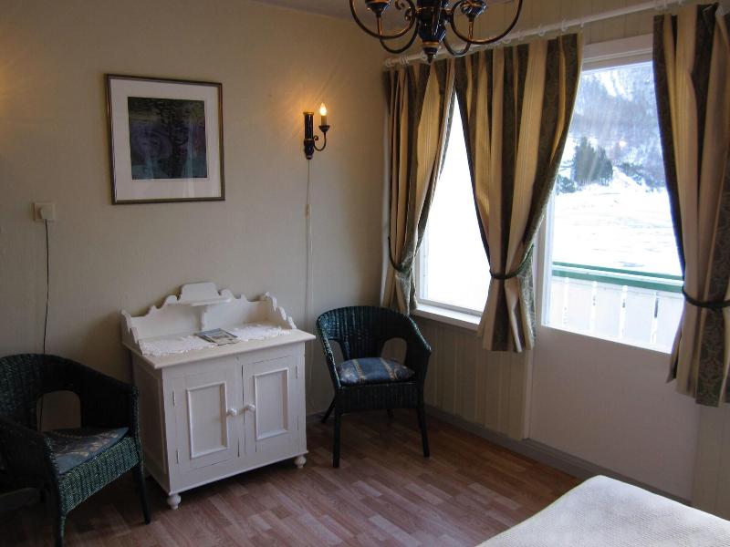 Hjelle Hotel image