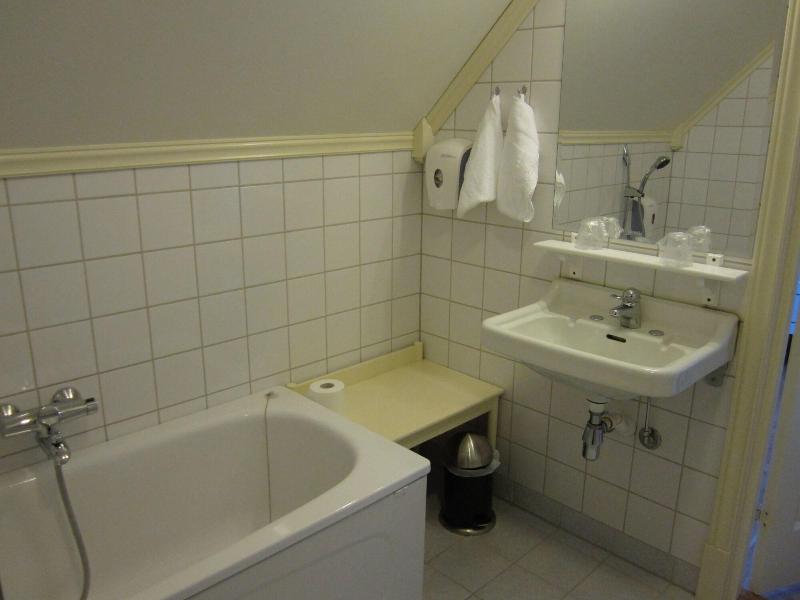 Hjelle Hotel image