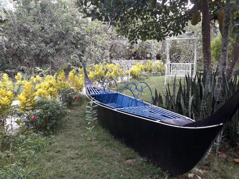Relaxing Garden Resort image