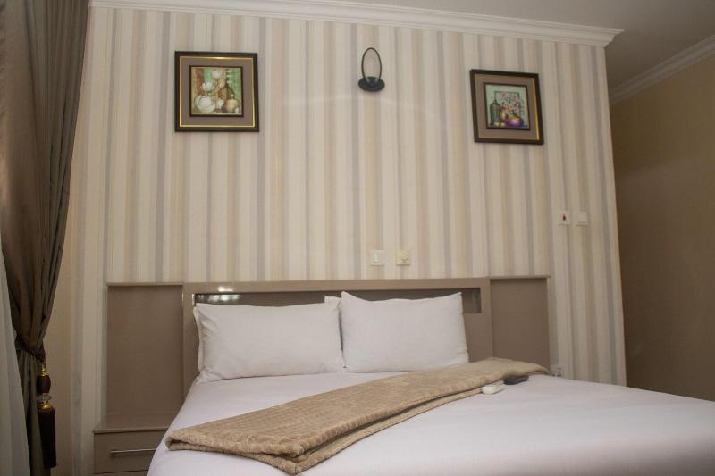 Exotic Palace Hotel image