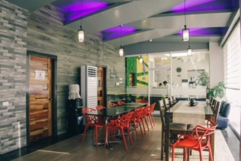 Mezza Hotel image 1