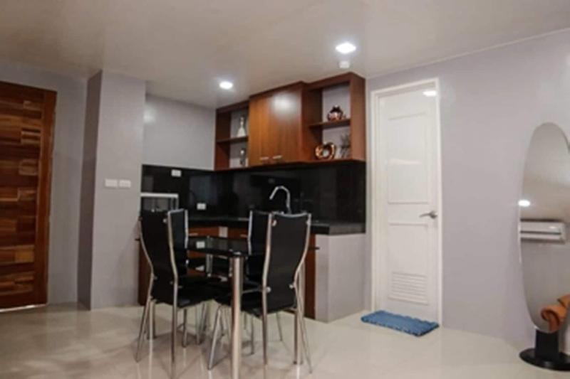 Mezza Hotel image