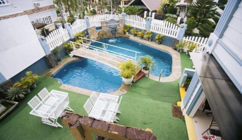 Grand Peninsula Suites image
