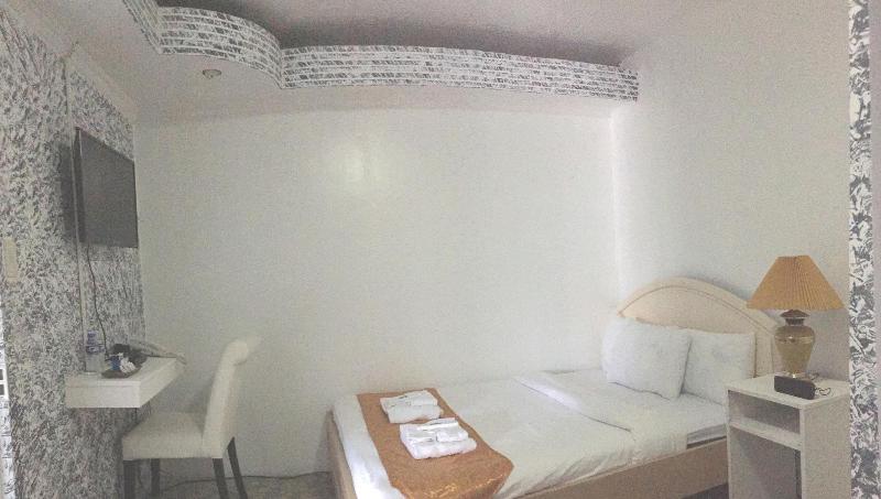 Grand Peninsula Suites image