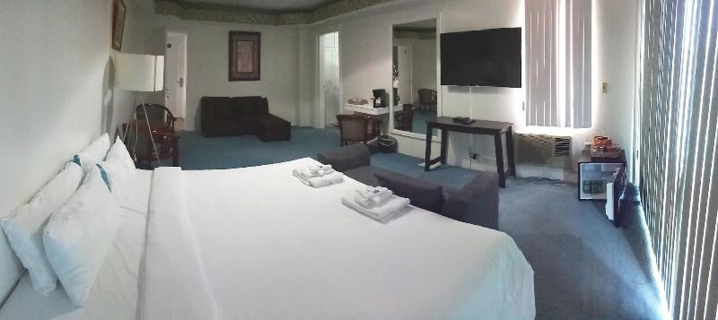 Grand Peninsula Suites image