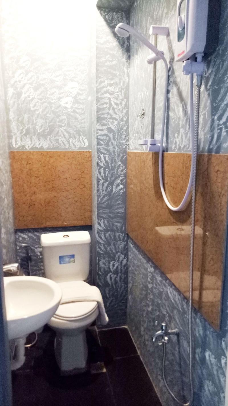 Grand Peninsula Suites image
