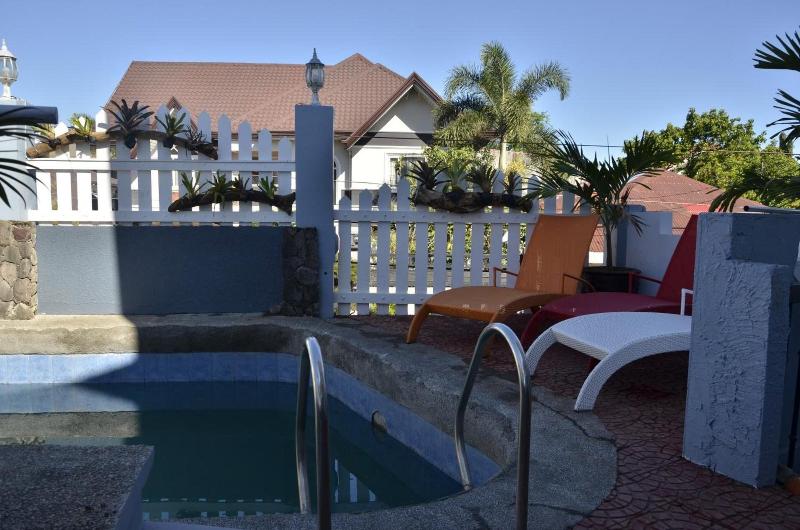 Grand Peninsula Suites image