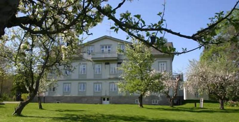 Åkerby Herrgård