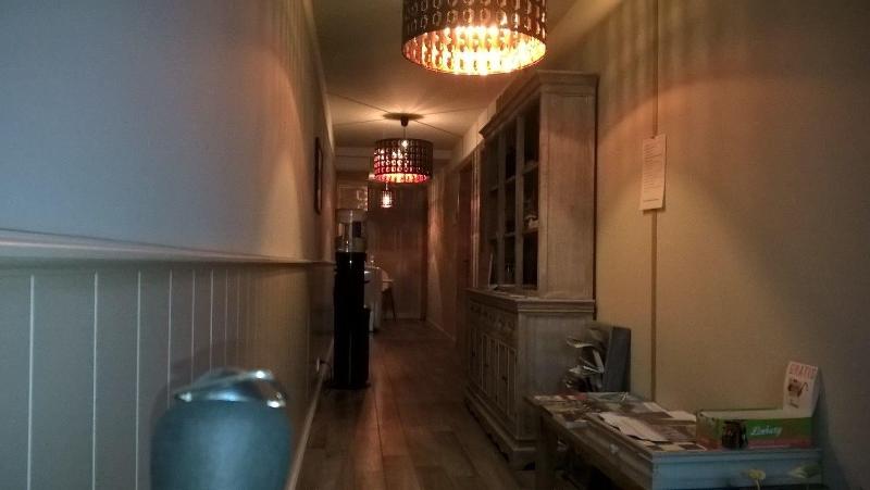 B&B Rosteline image