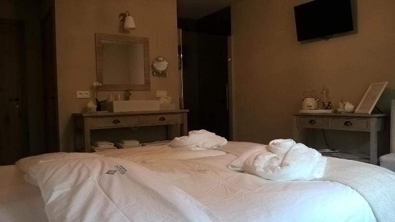 B&B Rosteline image