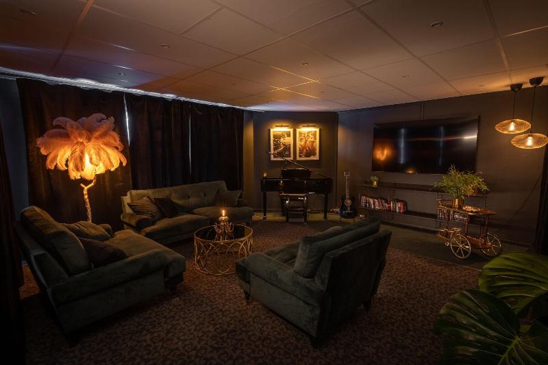 Hotel Entré Norr image