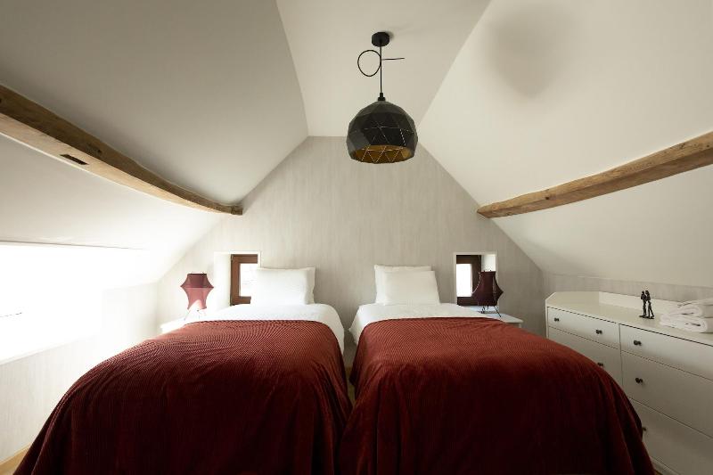 B&B Enjoy Today image