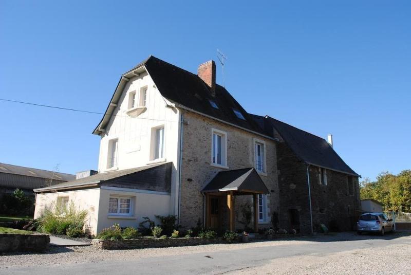 Le Manoir De La Vieille Douve image