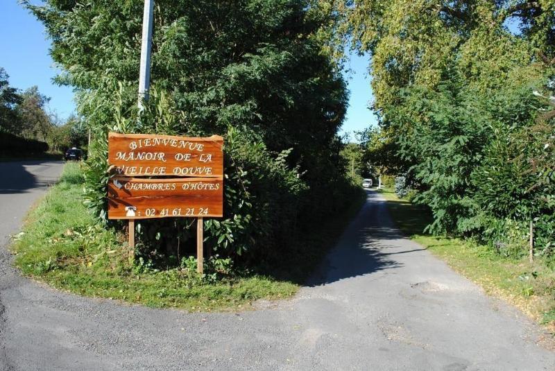 Le Manoir De La Vieille Douve image