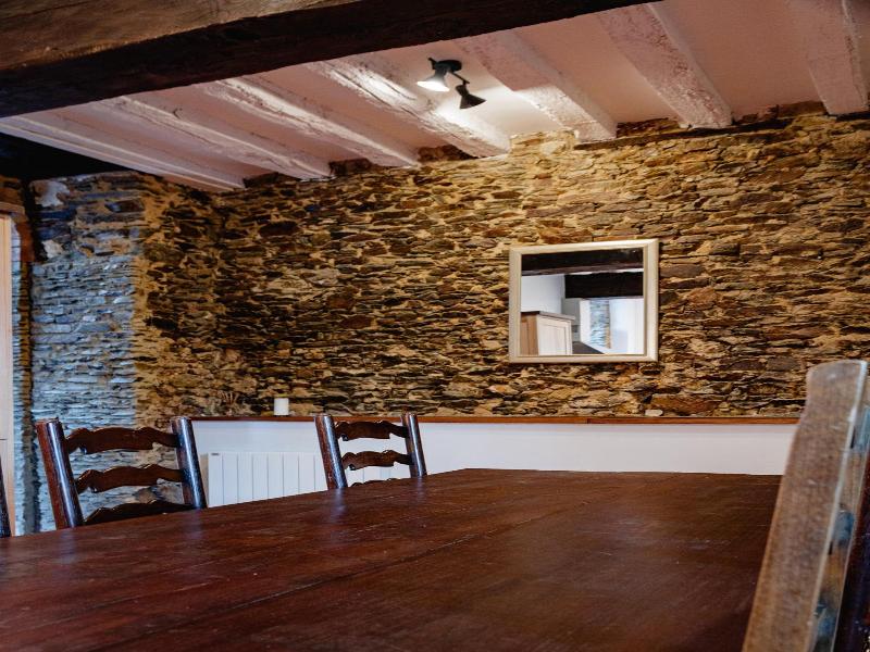 Le Manoir De La Vieille Douve image