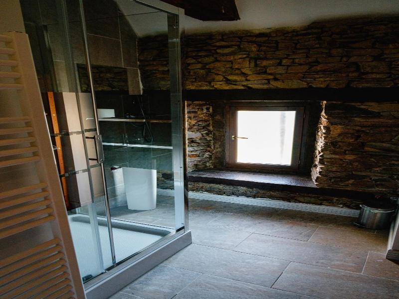 Le Manoir De La Vieille Douve image