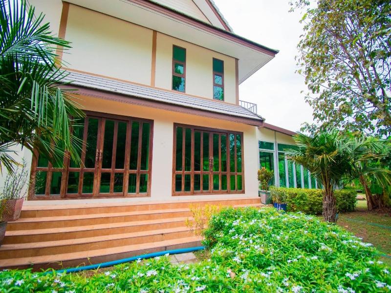 Sinatara Resort image