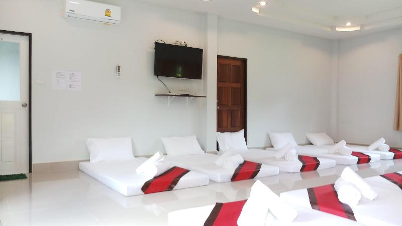 Brown andaman  krabi image