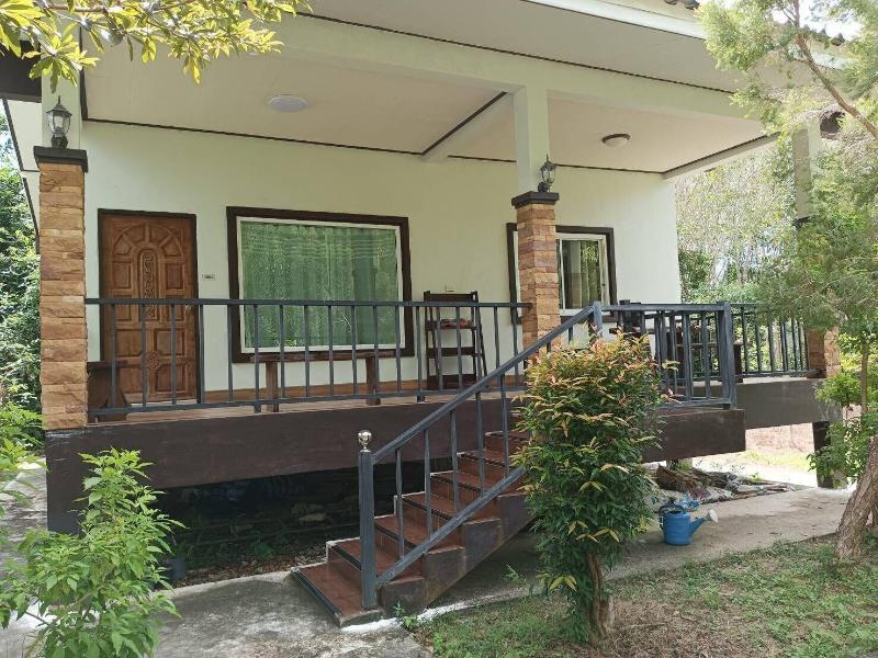 Brown andaman  krabi image
