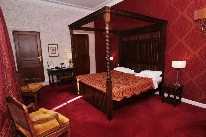 Hotel Le Regent image