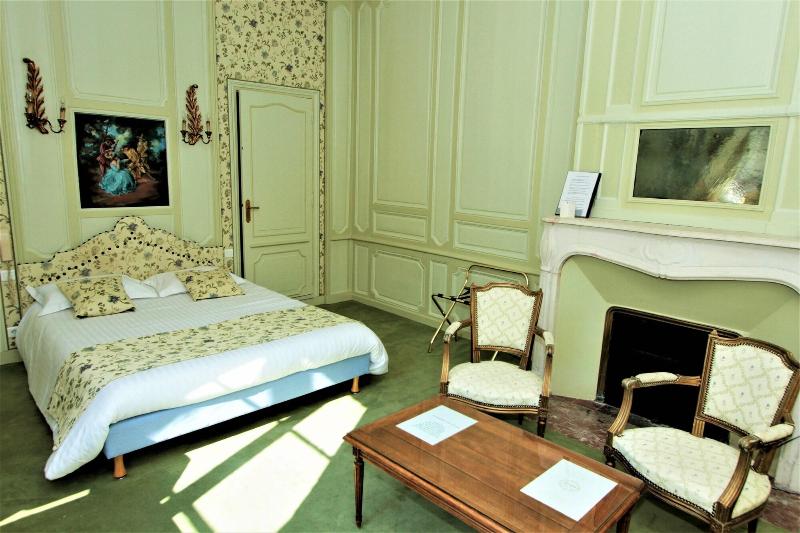 Hotel Le Regent image