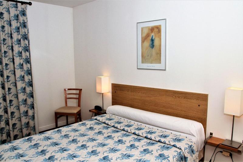 Hotel Le Regent image