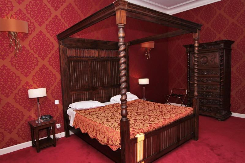Hotel Le Regent image