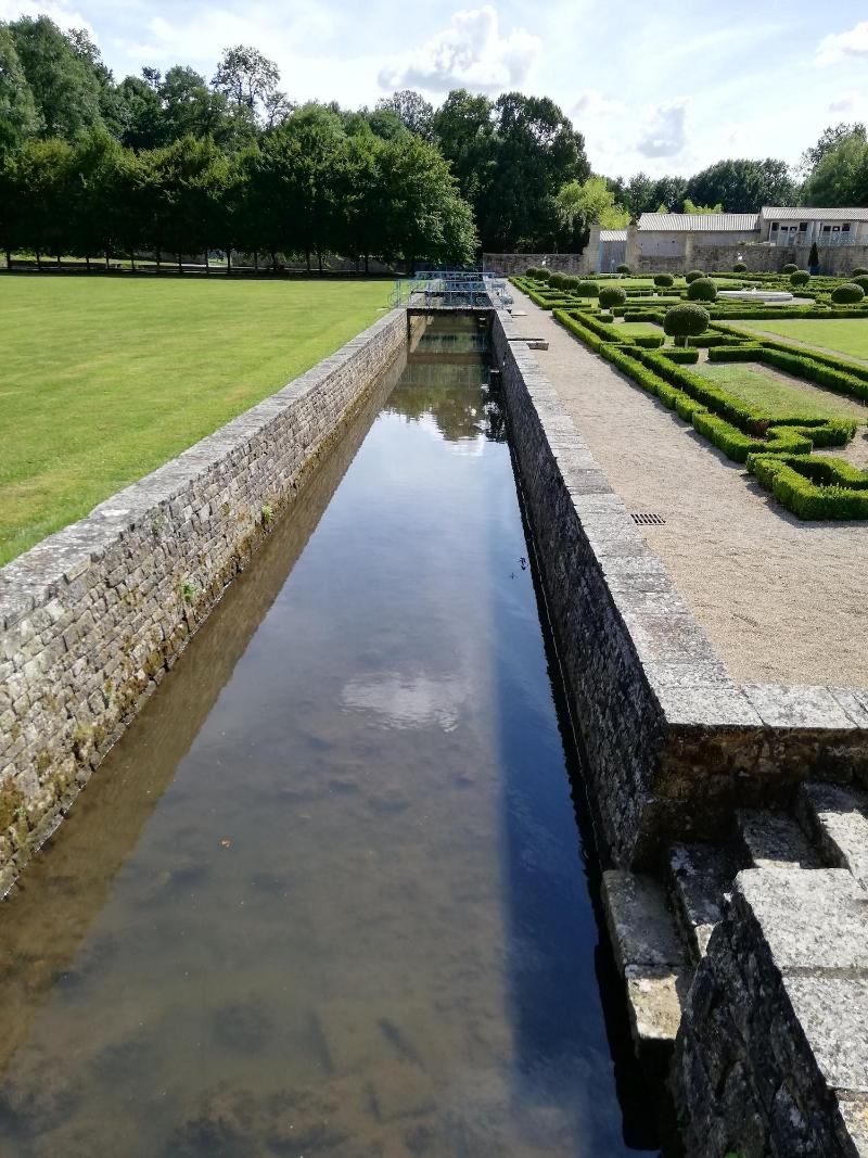 Les Chenêts image