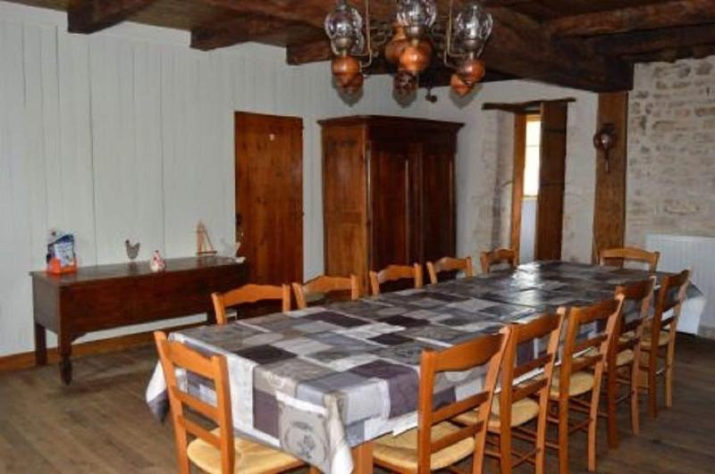 Les Chenêts image