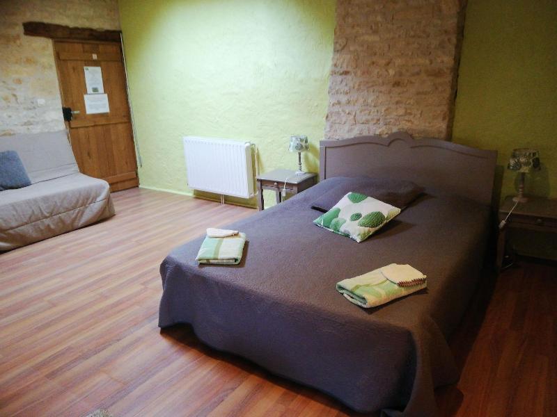 Les Chenêts image