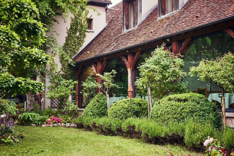 Relais Bernard Loiseau image